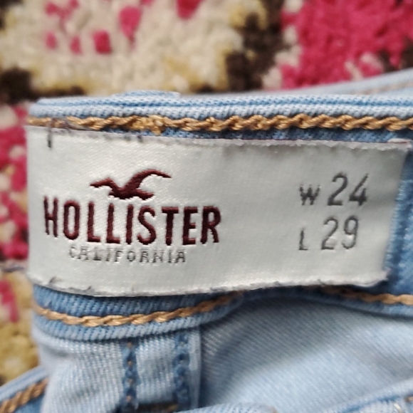 👖 Hollister Jean's 👖 - Picture 3 of 4